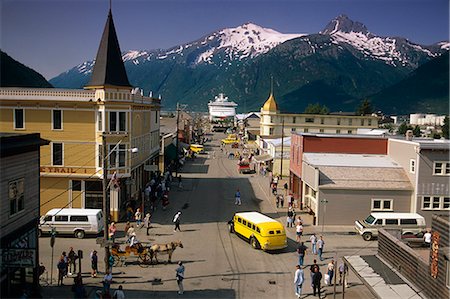 princesa - Downtown Skagway W/ Princess Cruise Ship SE Alaska Summer Foto de stock - Con derechos protegidos, Código: 854-02955603