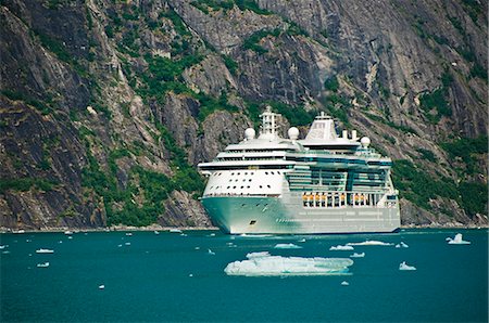 simsearch:854-03392534,k - Royal Carribean cruise ship *Serenade of the Seas* in Endicott Arm near Dawes Glacier, Tracy Arm- Fords Terror National Wilderness, Southeast Alaska Stock Photo - Rights-Managed, Code: 854-03392528