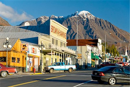 Downtown Fourth Avenue in Seward on a clear Autumn day on the Kenai Peninsula in Southcentral Alaska. Foto de stock - Con derechos protegidos, Código: 854-03538609