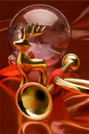 Still life of Holiday ornaments stag horn & glass ball Studio Alaska Stock Photo - Rights-Managed, Code: 854-03538954