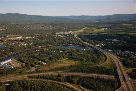 fairbanks - Aerial view of the city of Fairbanks and the Johansen Expressway, Interior Alaska, Summer Fotografie stock - Rights-Managed, Codice: 854-03845534