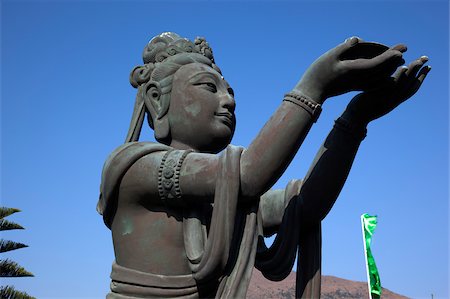 simsearch:855-05984035,k - Buddhist statues at Ngon Ping, Po Lin monastery, Lantau Island, Hong Kong Foto de stock - Con derechos protegidos, Código: 855-05984085