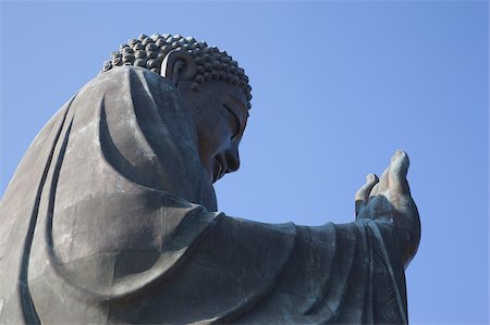 simsearch:855-05984035,k - Giant Buddha statue at Ngon Ping, Po Lin monastery, Lantau Island, Hong Kong Foto de stock - Con derechos protegidos, Código: 855-05984091