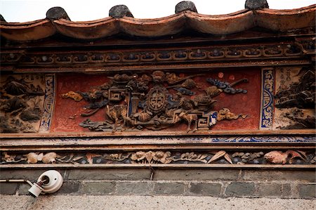 simsearch:855-05984476,k - Les sculptures fines et artisanat sur l'ancienne maison de village, New Territories, Hong Kong, Kam Tin Photographie de stock - Rights-Managed, Code: 855-05984197
