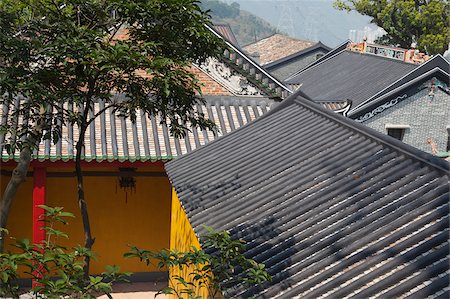 simsearch:855-05984592,k - Toits de sanctuaires à Tsing Shan temple, New Territories, Hong Kong Photographie de stock - Rights-Managed, Code: 855-05984246