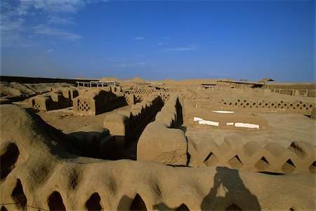 ruine - Chan Chan, ruiniert die riesige Hauptstadt des Reiches Chimu, Peru Stockbilder - Lizenzpflichtiges, Bildnummer: 855-05980895