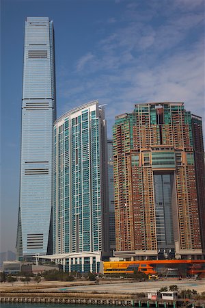 simsearch:855-05981064,k - Looking over to ICC Tower and Union Square at West Kowloon from Tsimshatsui, Hong kong Stock Photo - Rights-Managed, Code: 855-05981077