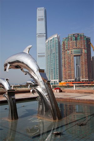 Looking over to ICC Tower and Union Square at West Kowloon from Tsimshatsui, Hong kong Foto de stock - Direito Controlado, Número: 855-05981079