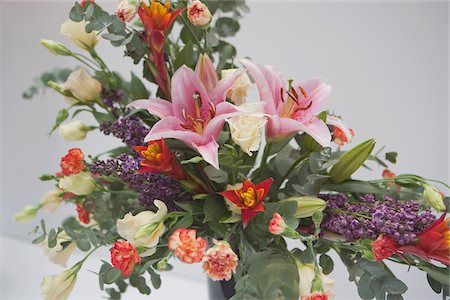 simsearch:855-05981557,k - Flower arrangement Stock Photo - Rights-Managed, Code: 855-05981592