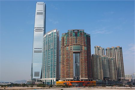 Looking over to ICC Tower and Union Square at West Kowloon from Tsimshatsui, Hong kong Stock Photo - Rights-Managed, Code: 855-05981680