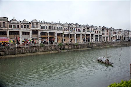 simsearch:855-05981948,k - Qilou Gebäude mit Blick auf den Tanjiang River bei Chikan, Kaiping, China Stockbilder - Lizenzpflichtiges, Bildnummer: 855-05981949