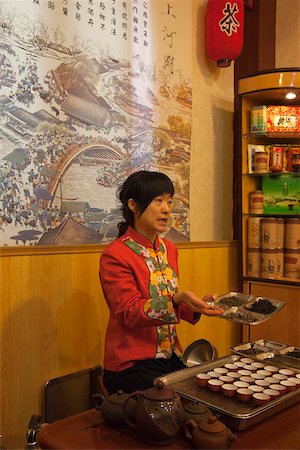 A demonstration of making ganghu tea at teahouse, Chaozhou, China Stock Photo - Rights-Managed, Code: 855-05982143