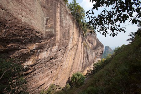 Roaring tiger rock Huxiaoyan Yixiantian, Wuyi mountains, Fujian, China Stock Photo - Rights-Managed, Code: 855-05982398