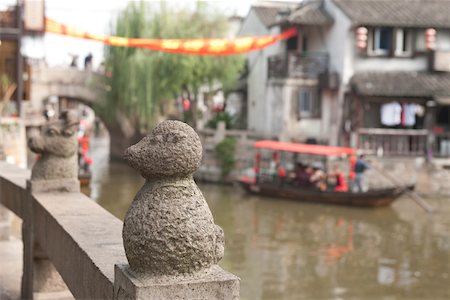 simsearch:855-05982640,k - Bateau touristique sur le canal, Fengjing, Shanghai, Chine Photographie de stock - Rights-Managed, Code: 855-05982506