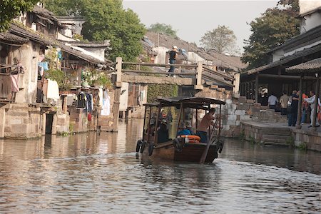 Yongan pont sur le canal de la vieille ville de Wuzhen, Zhejiang, Chine Photographie de stock - Rights-Managed, Code: 855-05982693