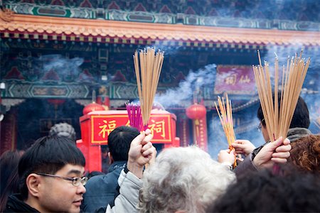Crowded with worshippers in Chinese new year at Wong Tai Sin temple, Hong Kong Stock Photo - Rights-Managed, Code: 855-05983013