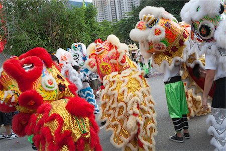 simsearch:855-03252882,k - Lion dance celebrating Tam Kung festival at Tam Kung temple, Shaukeiwan, Hong Kong Foto de stock - Direito Controlado, Número: 855-05983625