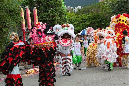 Lion dance celebrating Tam Kung festival at Tam Kung temple, Shaukeiwan, Hong Kong Stock Photo - Rights-Managed, Code: 855-05983621