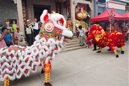 simsearch:855-06022499,k - Danse du Lion au Tin Hau temple de Joss House bay célèbre le festival de Tin Hau, Hong Kong Photographie de stock - Rights-Managed, Code: 855-06022524