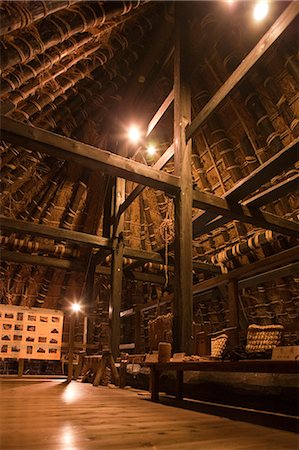 Loft der traditionellen Folk Häuser am Miyama-Cho in Herbst, Präfektur Kyōto, Japan Stockbilder - Lizenzpflichtiges, Bildnummer: 855-06022854