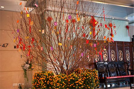 simsearch:855-06312683,k - Chinese new year decoration at the lobby of The Harbourside, Hong Kong Stock Photo - Rights-Managed, Code: 855-06314126