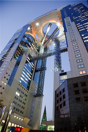 Umeda Sky Building, Osaka, Japon Photographie de stock - Rights-Managed, Code: 855-06314300