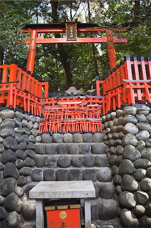 fushimi inari taisha - Fushimi Inari Taisha Shrine, Kyoto, Japan Foto de stock - Con derechos protegidos, Código: 855-06314368