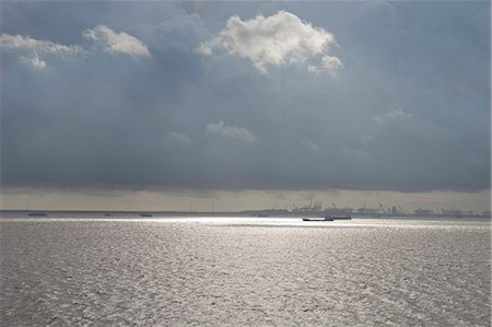 Fleuve d'Yangzi Jiang dans le matin, Wusong, Shanghai, Chine Photographie de stock - Rights-Managed, Code: 855-06312104
