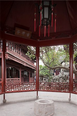 shanghai yuyuan - Yuyuan garden, Shanghai, China Stock Photo - Rights-Managed, Code: 855-06312174