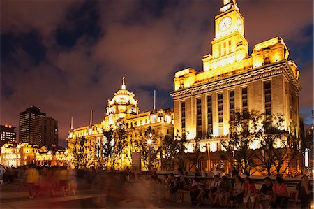 simsearch:855-05981454,k - Historical buildings at the Bund, Shanghai, China Fotografie stock - Rights-Managed, Codice: 855-06312192