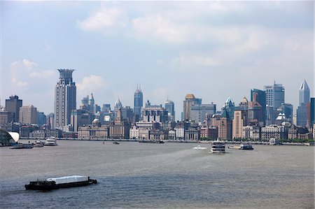 simsearch:855-06312256,k - Skyline du Bund vu de cruiser sur la rivière Huangpu, Shanghai, Chine Photographie de stock - Rights-Managed, Code: 855-06312450