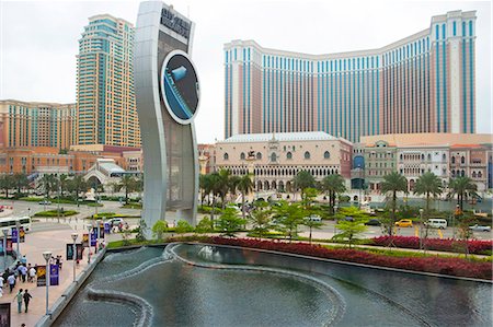 Overlooking The Venetian hotel and casino from City of Dreams, Taipa, Macau Foto de stock - Con derechos protegidos, Código: 855-06312515