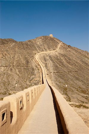 simsearch:855-08580900,k - Overhanging Great Wall, Jiayuguan, Silkroad, China Foto de stock - Direito Controlado, Número: 855-06312786