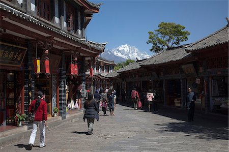 simsearch:855-08420837,k - Ville antique, Lijiang, Province du Yunnan, Chine Photographie de stock - Rights-Managed, Code: 855-06313017