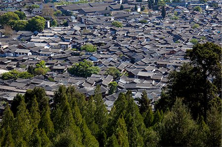 simsearch:855-06313039,k - Residential rooftops at the ancient city of Lijiang, Yunnan Province, China Stock Photo - Rights-Managed, Code: 855-06313036