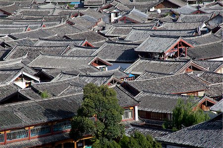 simsearch:855-06313039,k - Residential rooftops at the ancient city of Lijiang, Yunnan Province, China Stock Photo - Rights-Managed, Code: 855-06313051