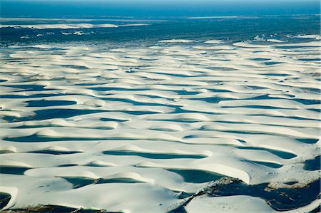 simsearch:855-06313105,k - Dunes de sable et de lagunes, partie du Parque Nacional dos Lencois Maranhenses, Brésil Photographie de stock - Rights-Managed, Code: 855-06313134