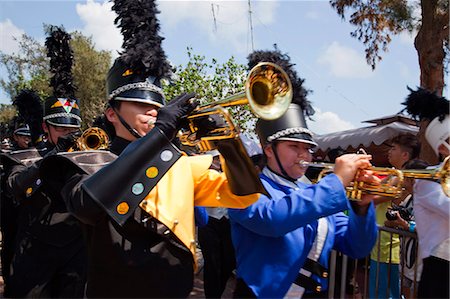 simsearch:855-06313391,k - Parade, part of the Bun festival procession performing at Cheung Chau, Hong Kong Fotografie stock - Rights-Managed, Codice: 855-06313264