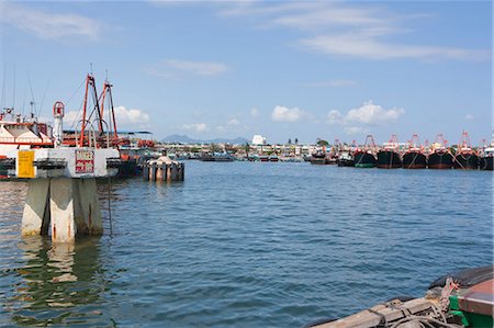 simsearch:855-06313396,k - Fishing boats mooring at Cheung Chau, Hong Kong Foto de stock - Direito Controlado, Número: 855-06313413