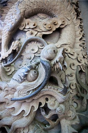 simsearch:855-06313731,k - Wall sculpture of the Main Hall  of Po Lin Monstery, Lantau Island, Hong Kong Foto de stock - Con derechos protegidos, Código: 855-06313730