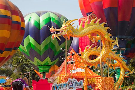 simsearch:855-06313848,k - Le Skyfair, ballon, Ocean Park, Hong Kong Photographie de stock - Rights-Managed, Code: 855-06313788