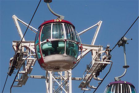 simsearch:855-03024288,k - Cable cars, Ocean Park, Hong Kong Stock Photo - Rights-Managed, Code: 855-06313851