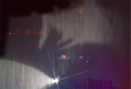 simsearch:855-06313820,k - Symbio, spectacle écran aquatique dans la lagune danse fontaine, Ocean Park, Hong Kong Photographie de stock - Rights-Managed, Code: 855-06313886