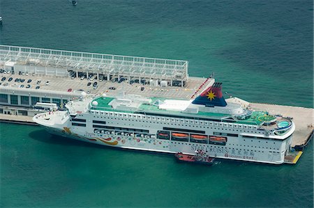 Bird's eye view of Ocean Terminal  from Sky100, 393 metres above sea level, Hong Kong Stock Photo - Rights-Managed, Code: 855-06313900