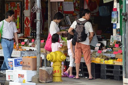 simsearch:855-05982841,k - Einkaufen auf dem Großhandelsmarkt frisches Obst in Yau Ma Tei, Kowloon, Hong Kong Stockbilder - Lizenzpflichtiges, Bildnummer: 855-06337692