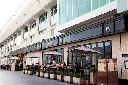 Alfresco at Ocean Terminal, Tsimshatsui, Kowloon, Hong Kong Stock Photo - Rights-Managed, Code: 855-06338175