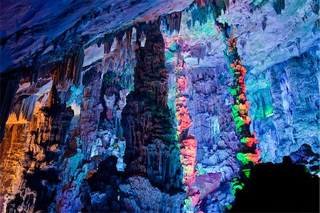 east asia places - Reed Flute Cave, Guilin, Guangxi, China Stock Photo - Rights-Managed, Code: 855-06338482