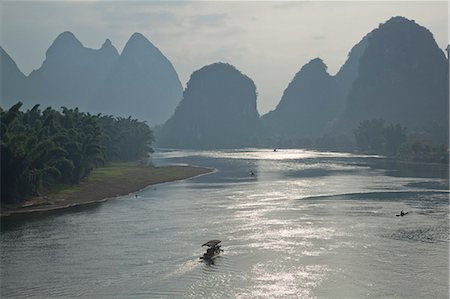 Rivière Li (Lijiang) et pinacles, Yangshuo, Guilin, Chine Photographie de stock - Rights-Managed, Code: 855-06338647