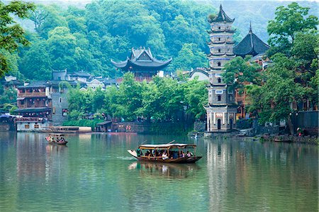 Tuo River and the scene of Phoenix old town, Zhangjiazie, Hunan, China Stock Photo - Rights-Managed, Code: 855-06338789
