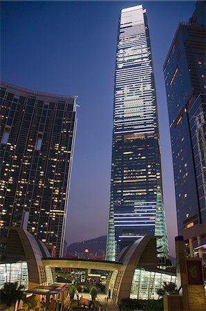 ICC building from Union Square, Kowloon west, Hong Kong Foto de stock - Direito Controlado, Número: 855-06339190